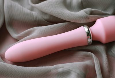 How to safely use sex toys?